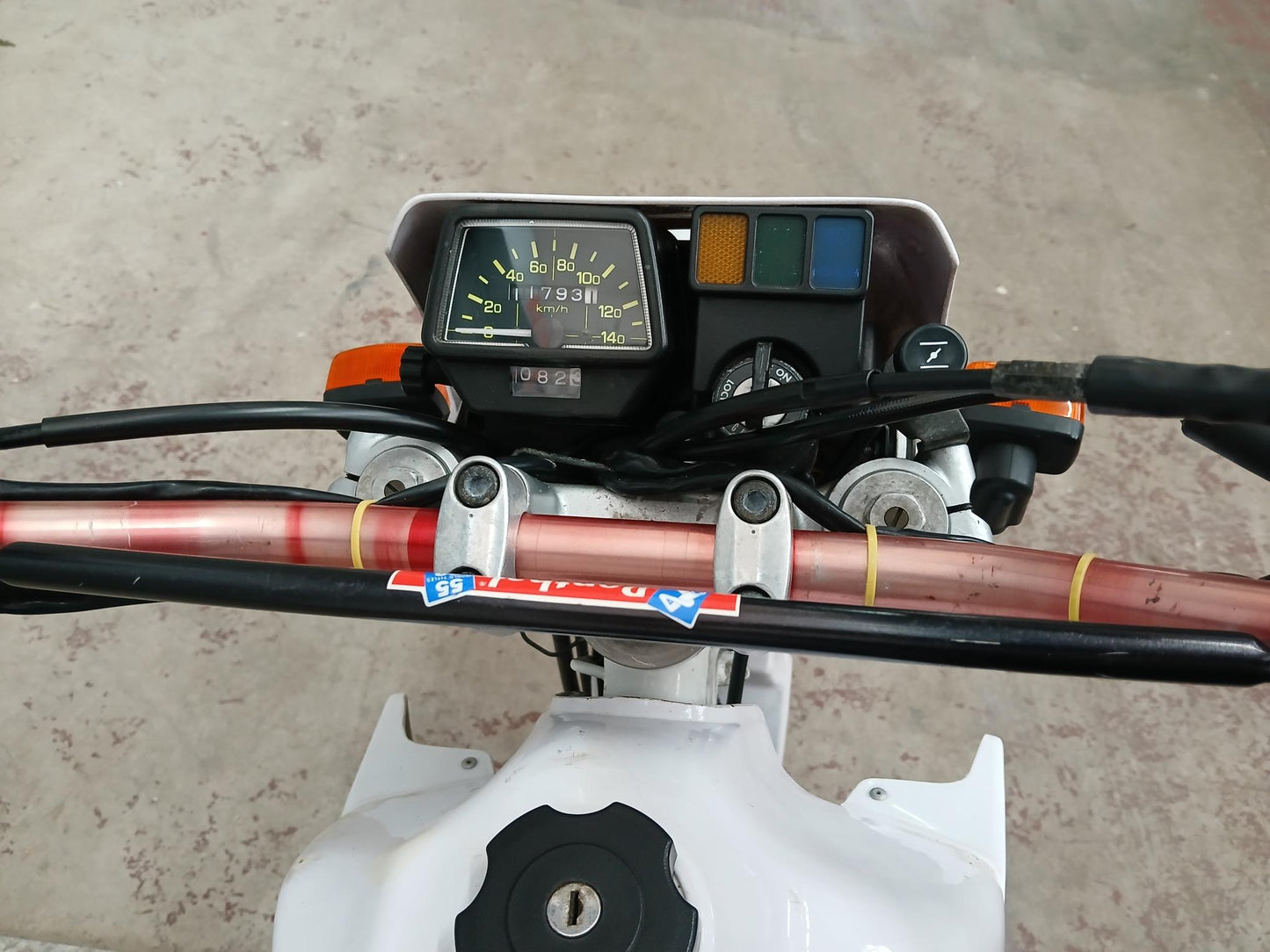 1998 Yamaha XT225 Serow
