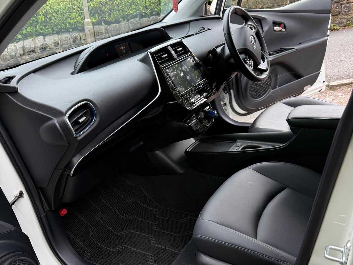 2019 Toyota Prius Touring