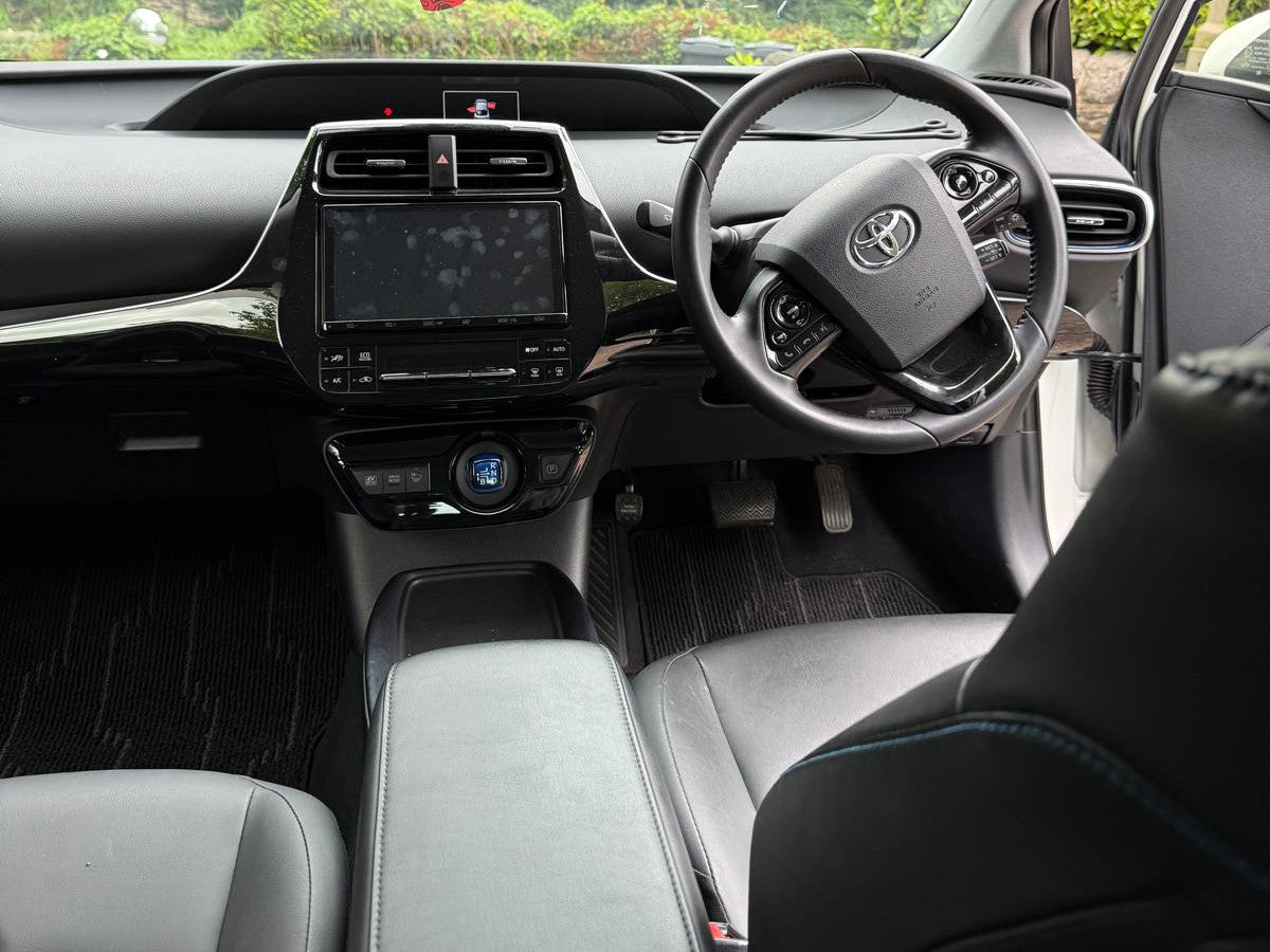 2019 Toyota Prius Touring