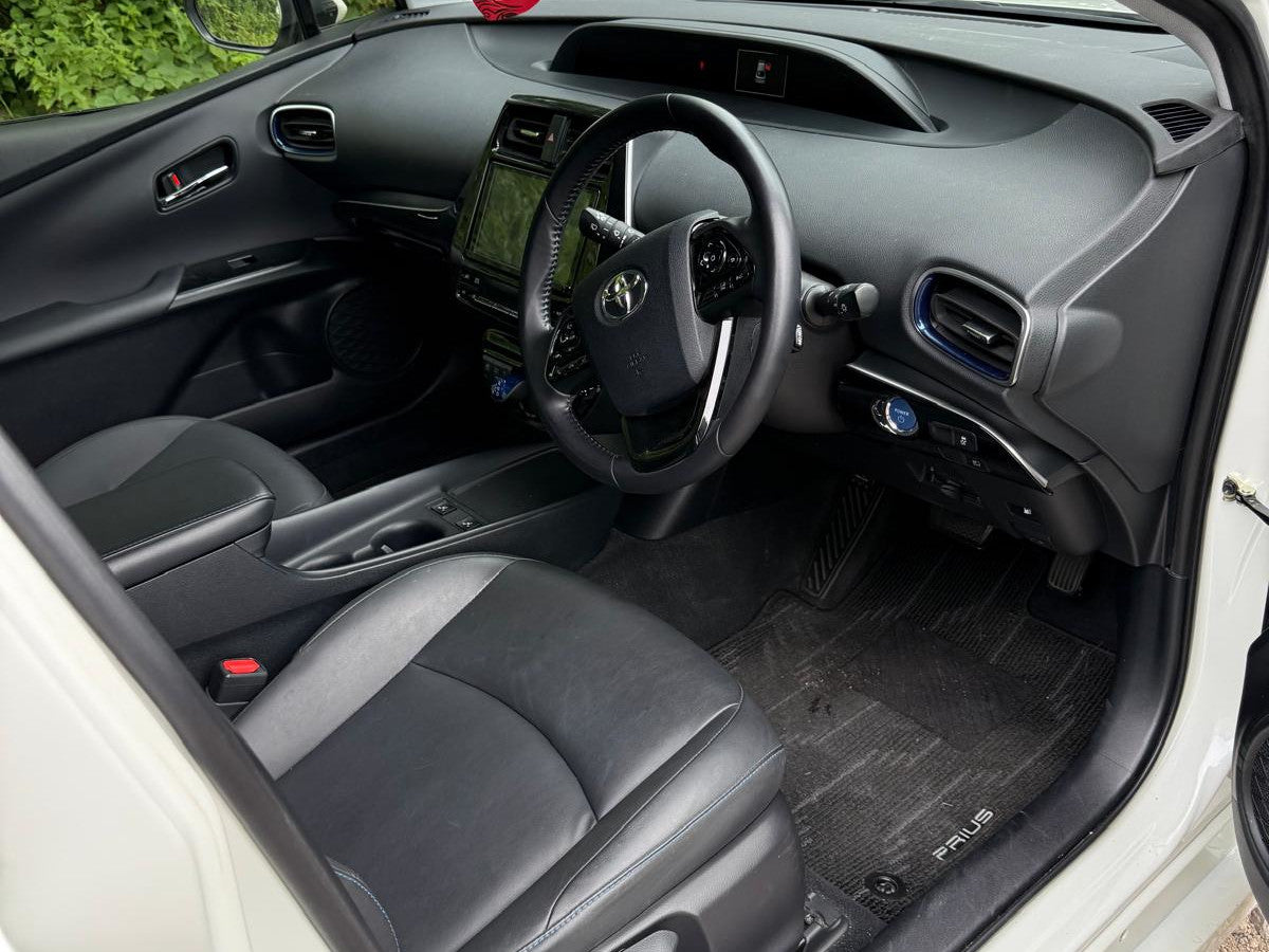 2019 Toyota Prius Touring