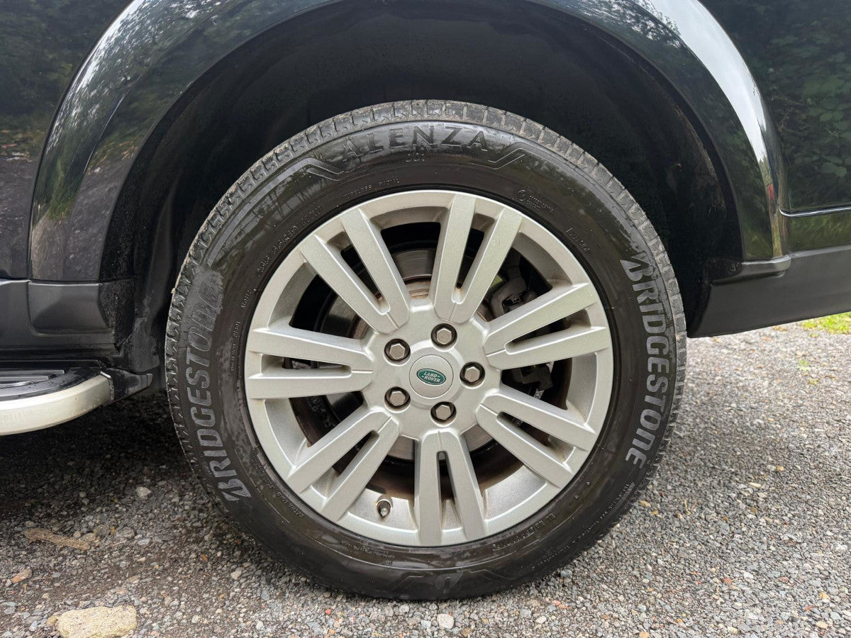 2012 Land Rover Discovery 4 5.0 V8 SE Blue - POA
