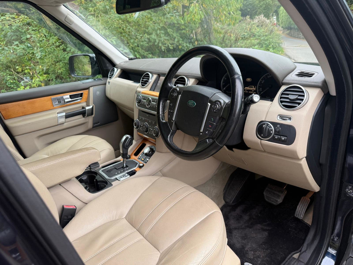 2012 Land Rover Discovery 4 5.0 V8 SE Blue - POA