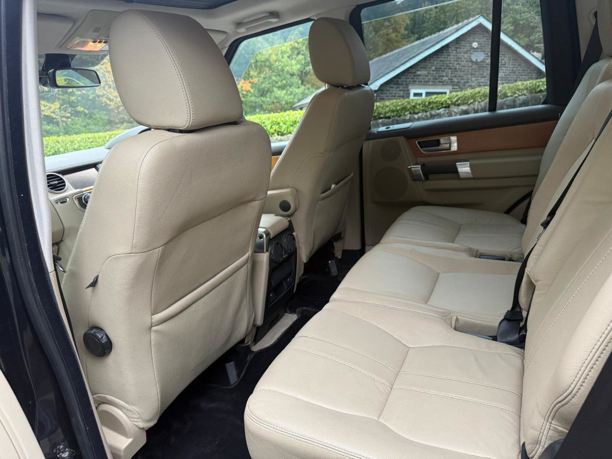 2012 Land Rover Discovery 4 5.0 V8 SE Blue - POA