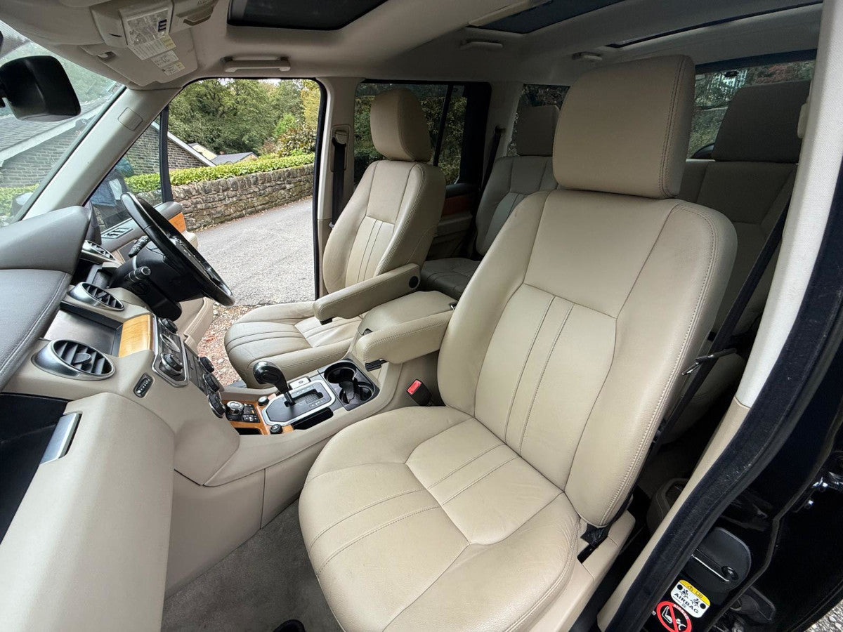 2012 Land Rover Discovery 4 5.0 V8 SE Blue - POA