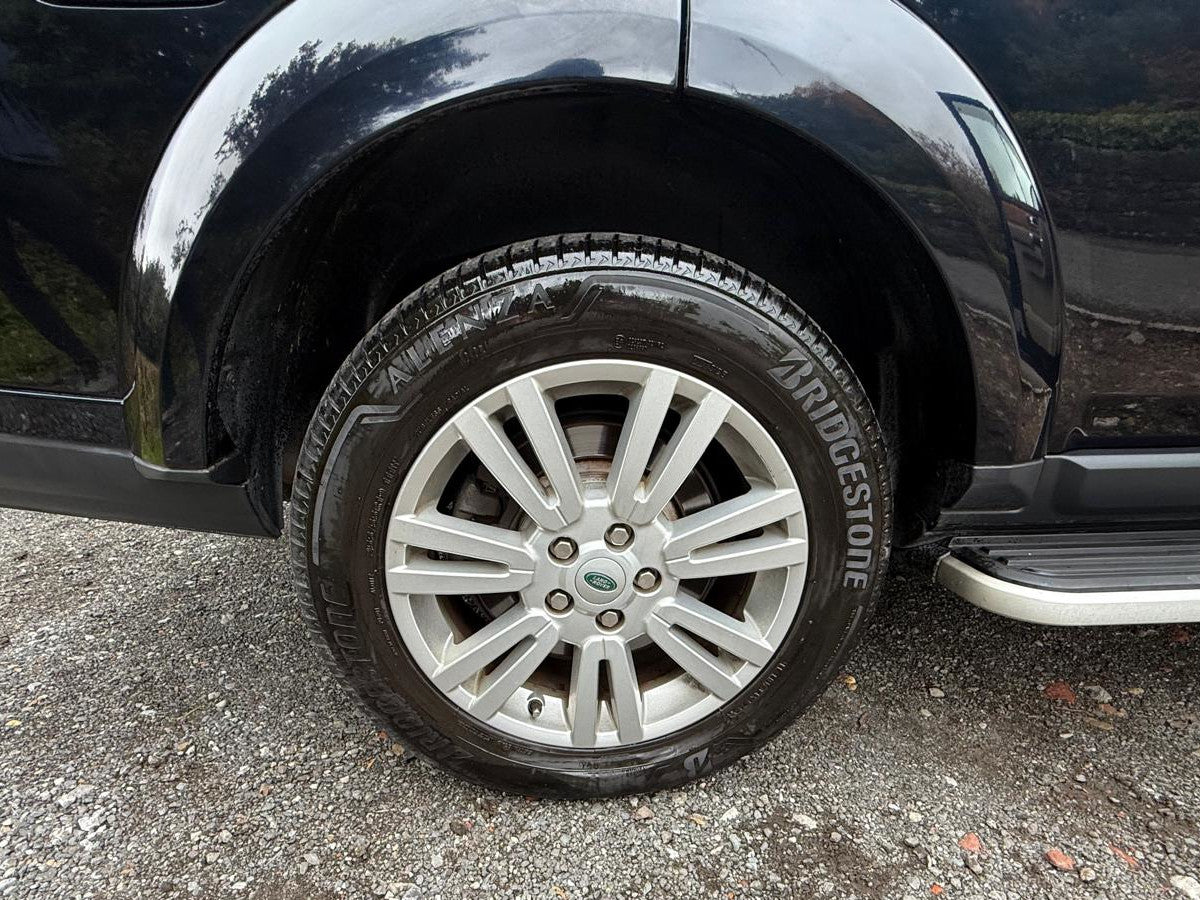 2012 Land Rover Discovery 4 5.0 V8 SE Blue - POA