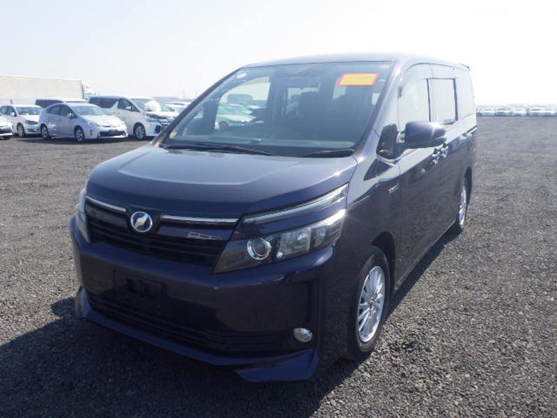 2014 Toyota Voxy Hybrid - POA