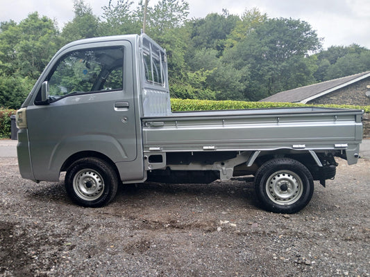 2014 Daihatsu Hijet Pickup 4x4 Manual