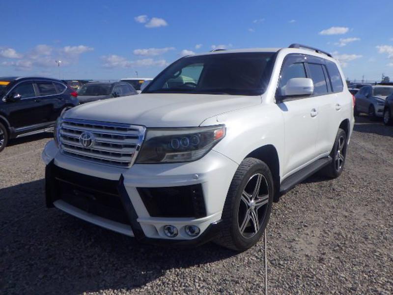 2015 Toyota Land Cruiser 4.6 V8 Auto Pearl White - POA