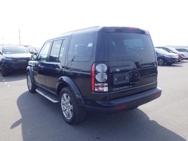 2011 Land Rover Discovery 4 5.0 V8 SE Black