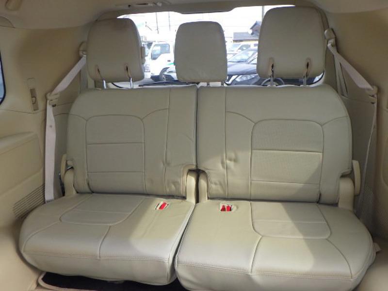 2016 Toyota Land Cruiser AX 4.6 V8 Auto Pearl White