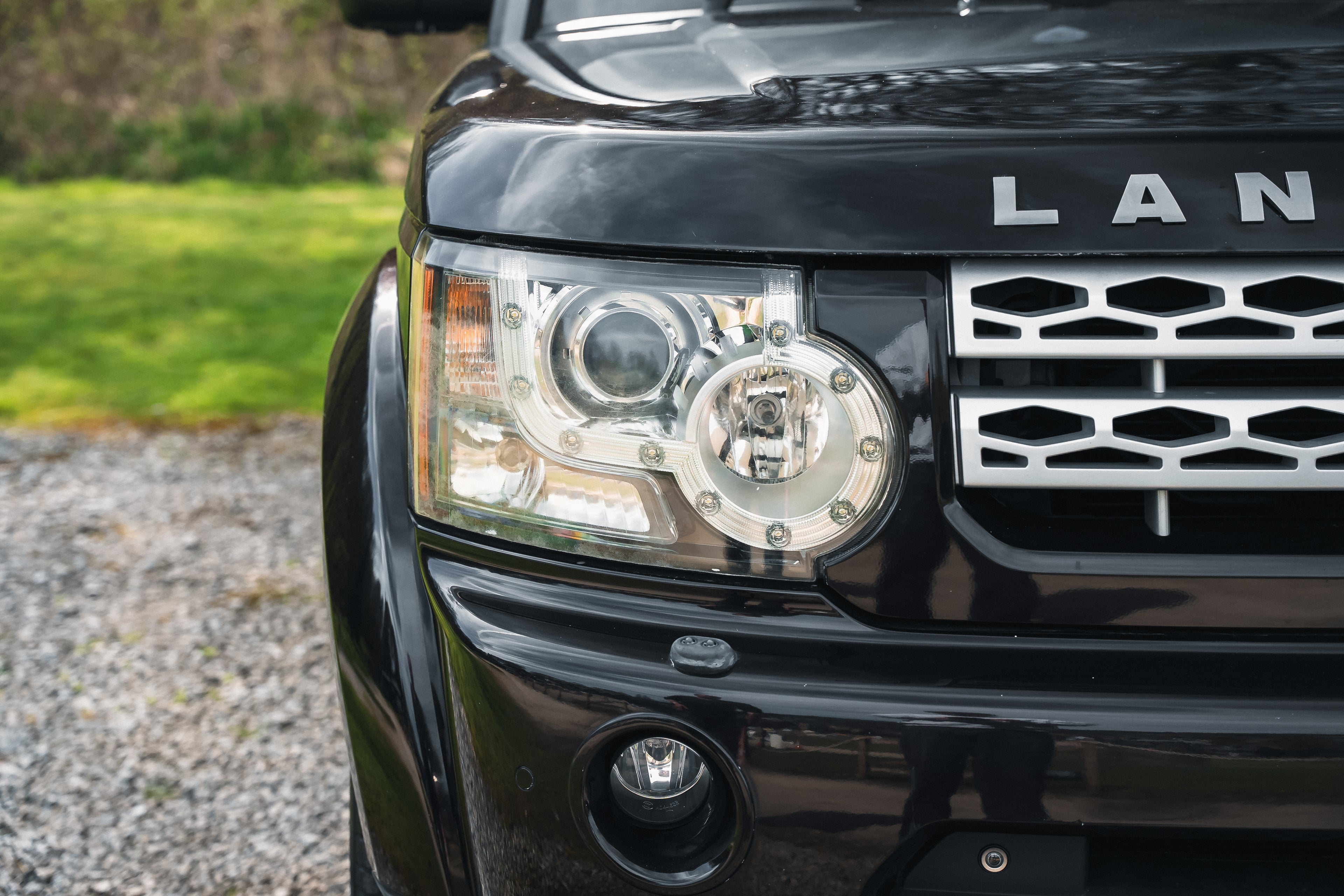2012 Land Rover Discovery 4 5.0 V8 SE Limited - For sale via auction