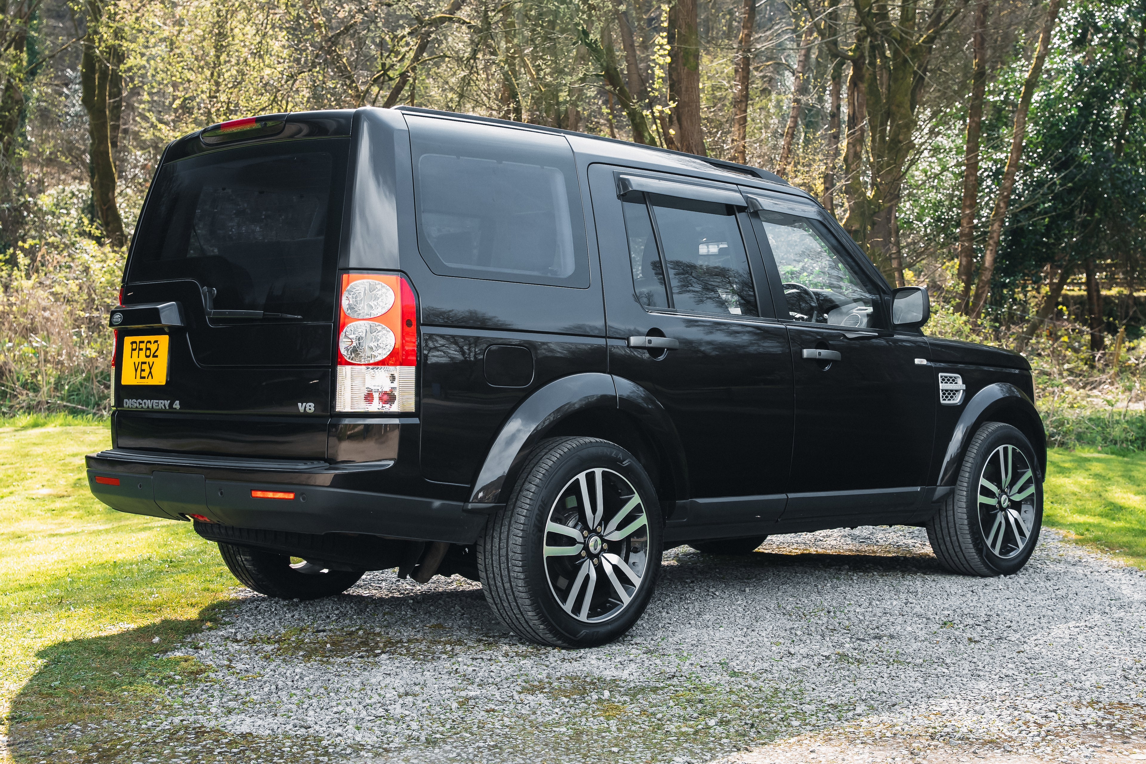 2012 Land Rover Discovery 4 5.0 V8 SE Limited - For sale via auction