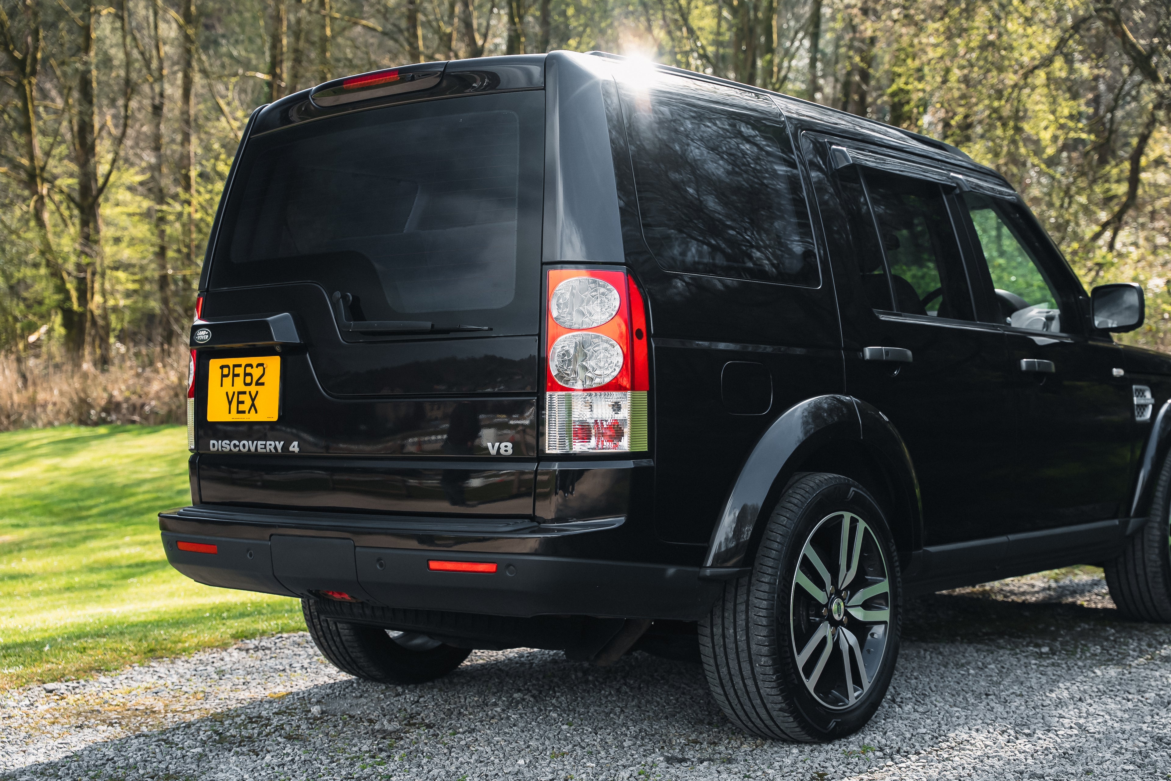 2012 Land Rover Discovery 4 5.0 V8 SE Limited - For sale via auction