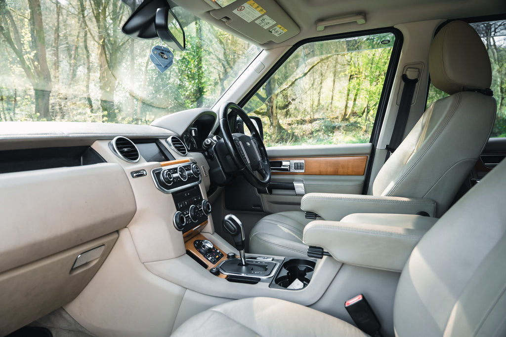 2012 Land Rover Discovery 4 5.0 V8 SE Limited - For sale via auction
