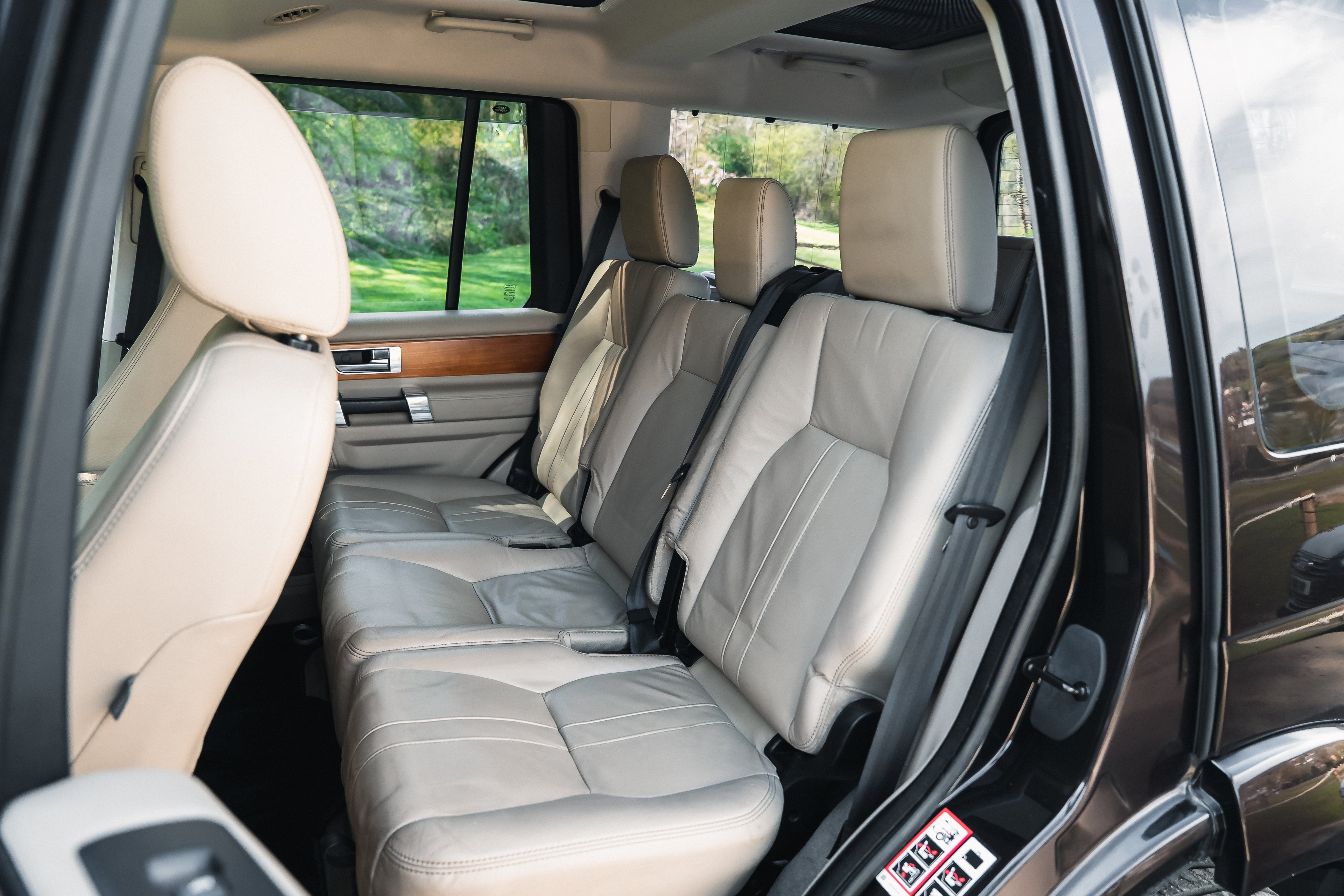 2012 Land Rover Discovery 4 5.0 V8 SE Limited - For sale via auction