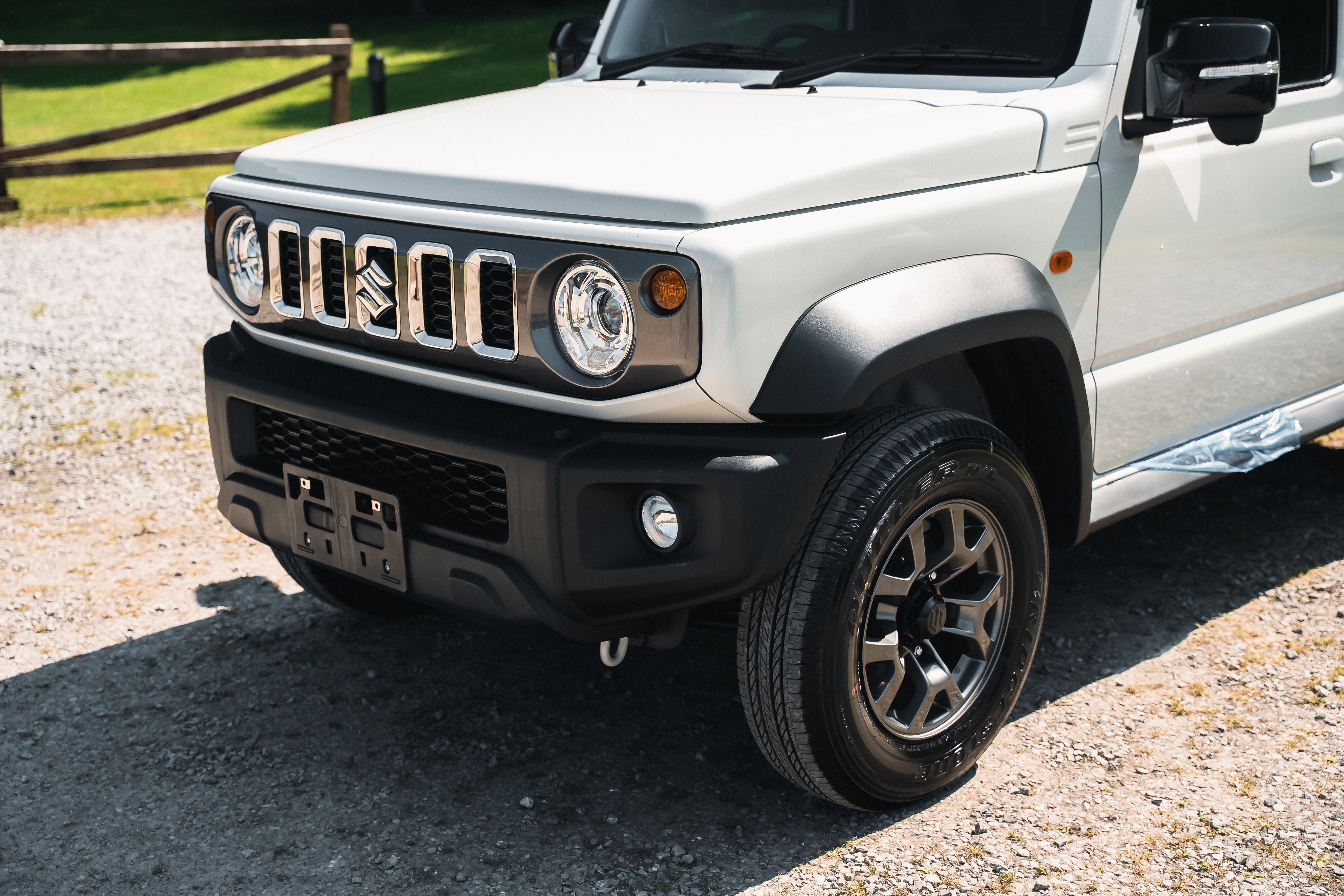 2025 Suzuki Jimny Nomade 5 Door SZ5 Auto Pearl White