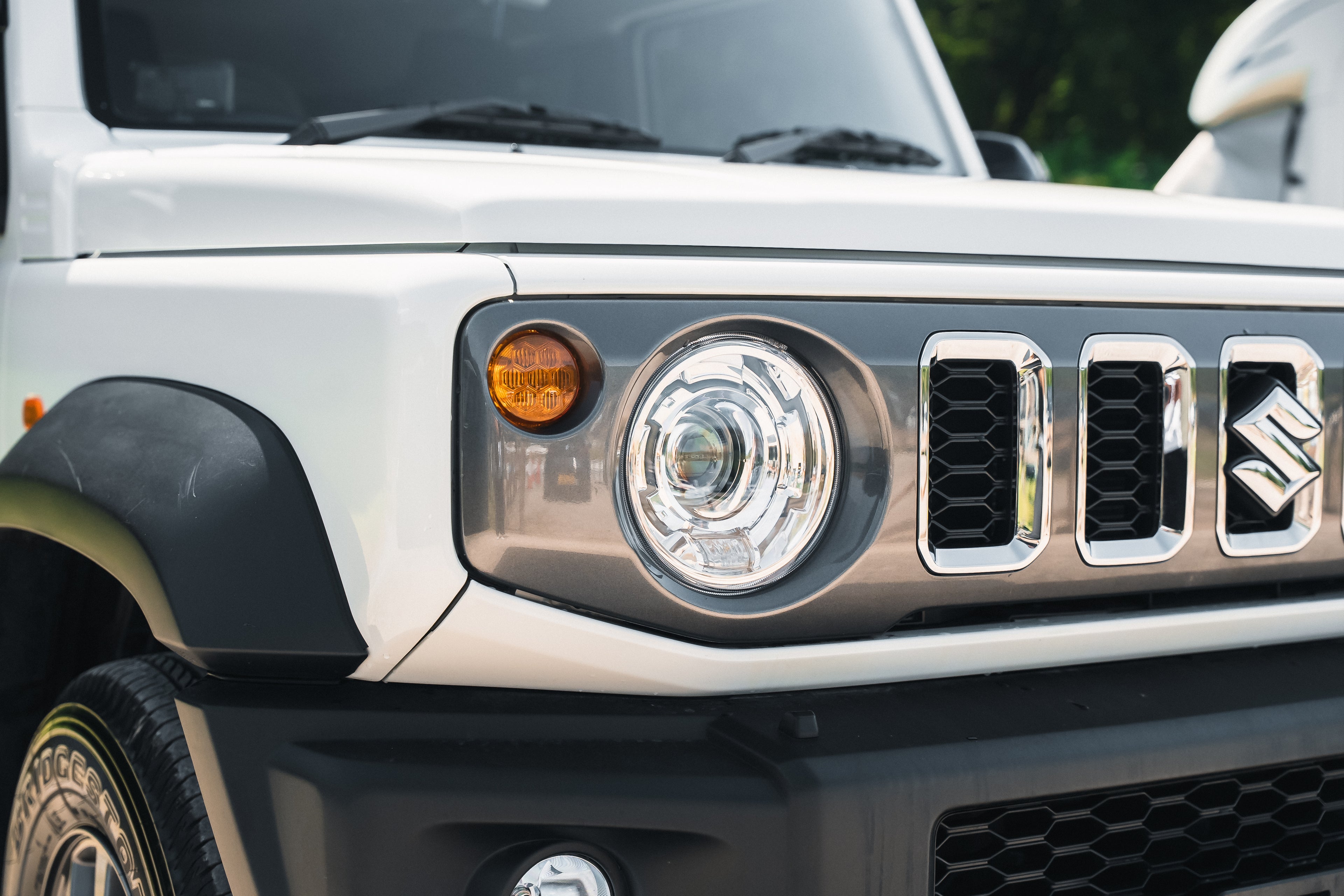 2025 Suzuki Jimny Nomade 5 Door SZ5 Auto Pearl White