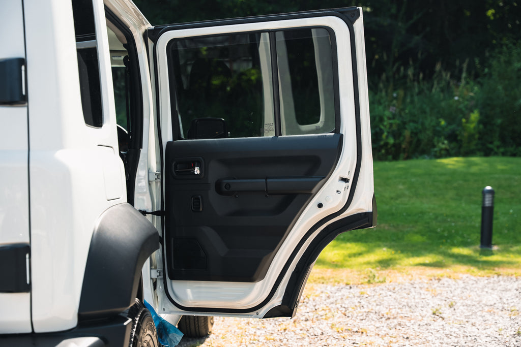 2025 Suzuki Jimny Nomade 5 Door SZ5 Auto Pearl White