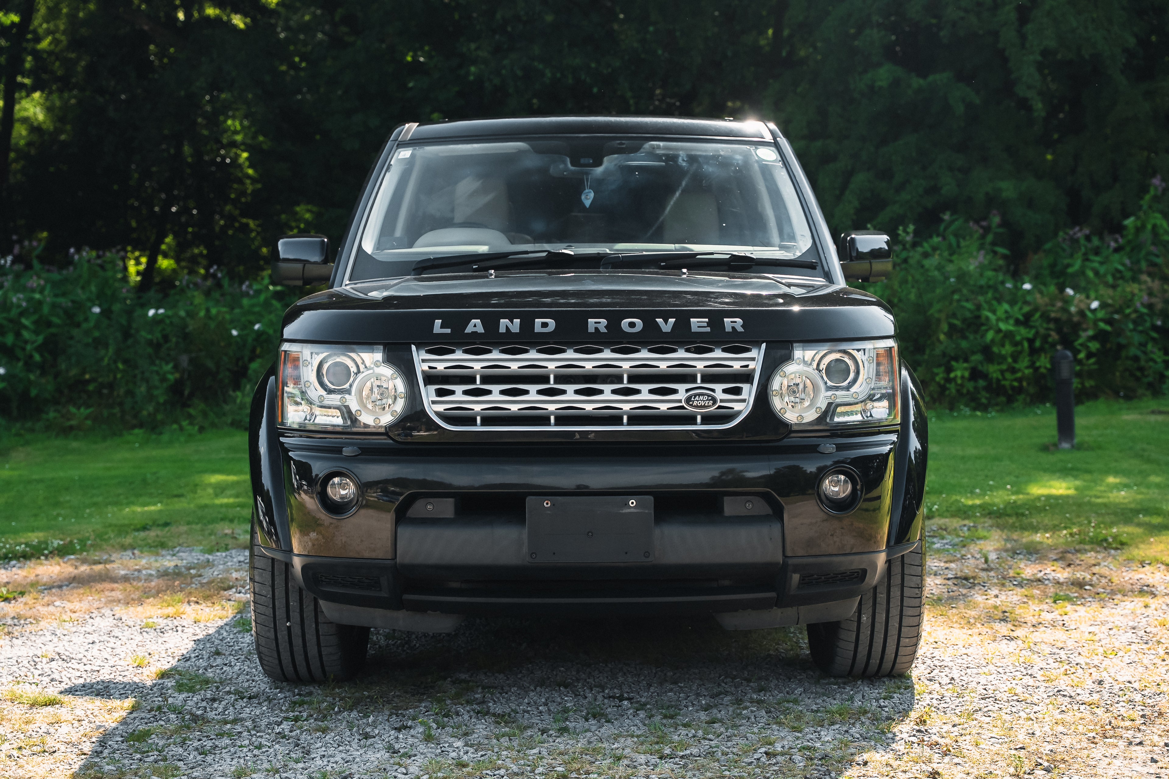 2011 Land Rover Discovery 4 5.0 V8 SE Black