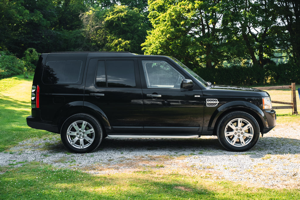 2011 Land Rover Discovery 4 5.0 V8 SE Black