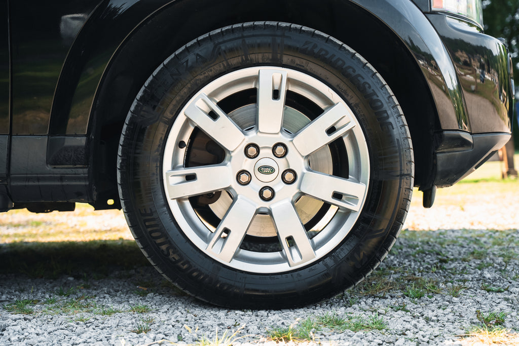 2011 Land Rover Discovery 4 5.0 V8 SE Black