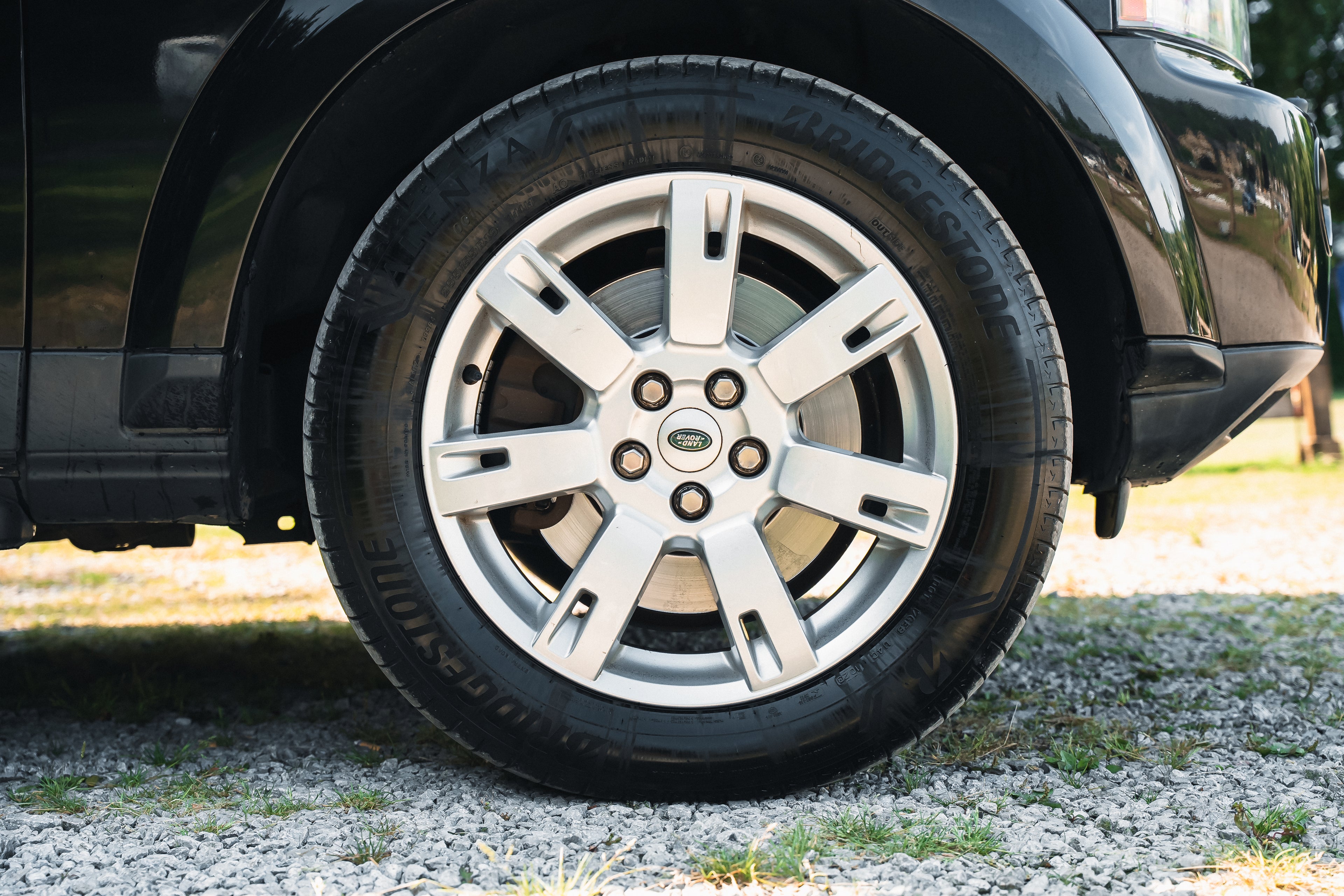 2011 Land Rover Discovery 4 5.0 V8 SE Black