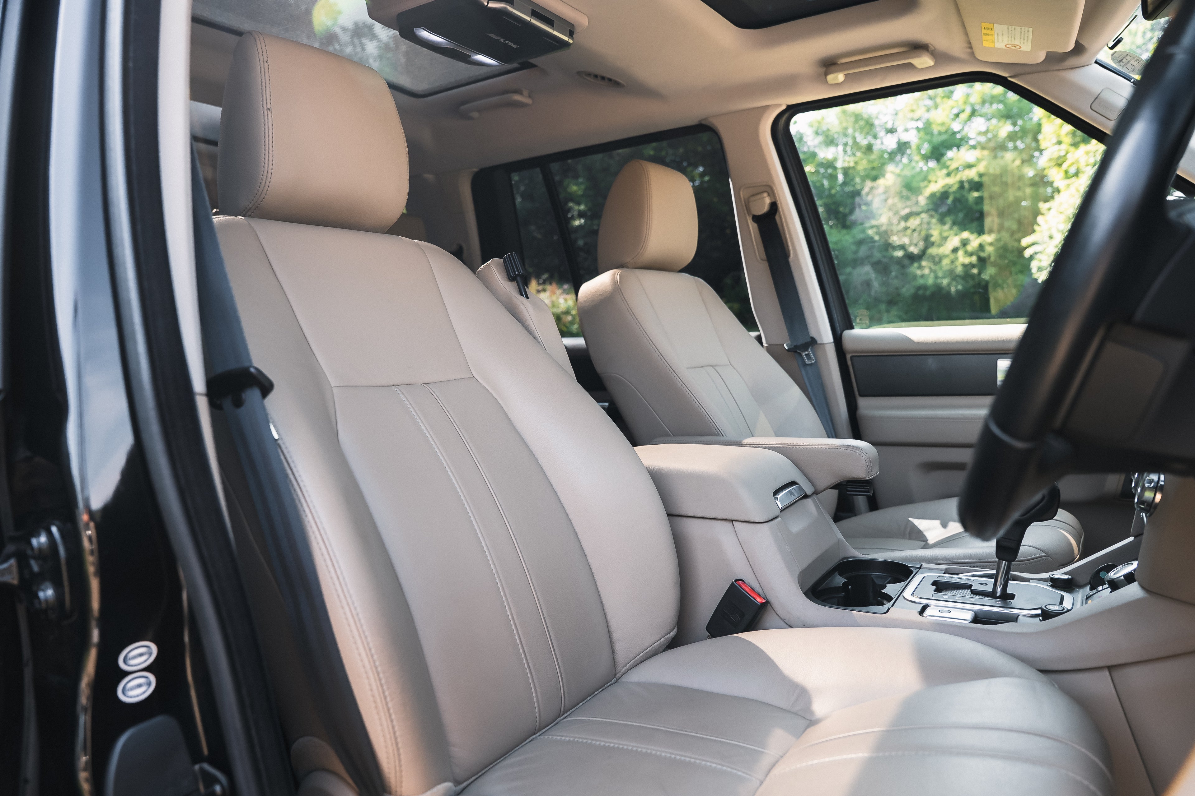 2011 Land Rover Discovery 4 5.0 V8 SE Black