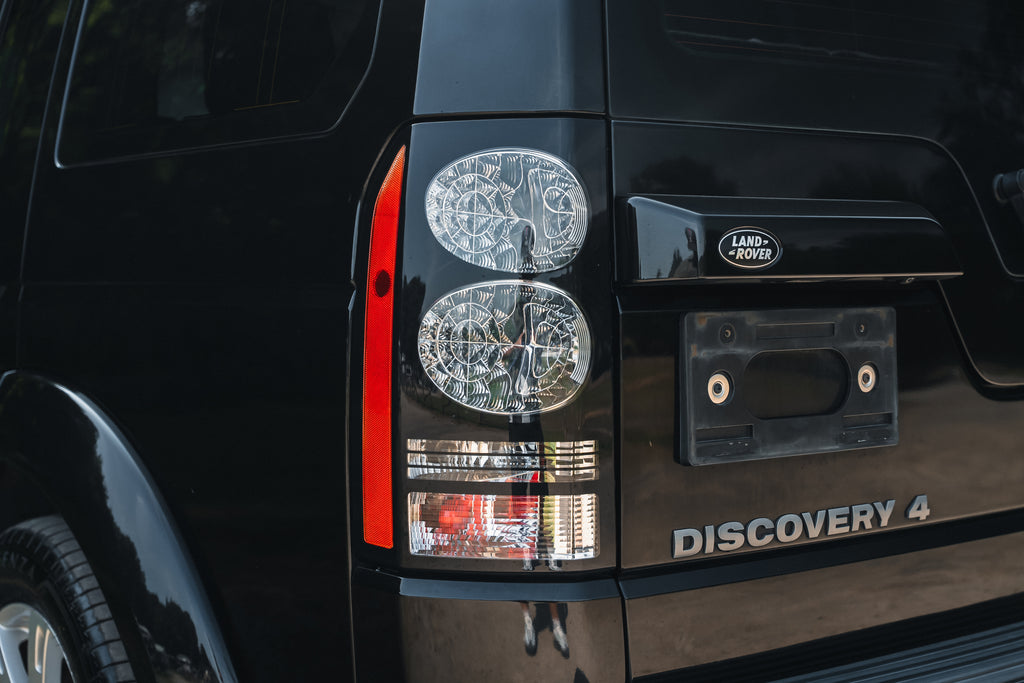 2011 Land Rover Discovery 4 5.0 V8 SE Black