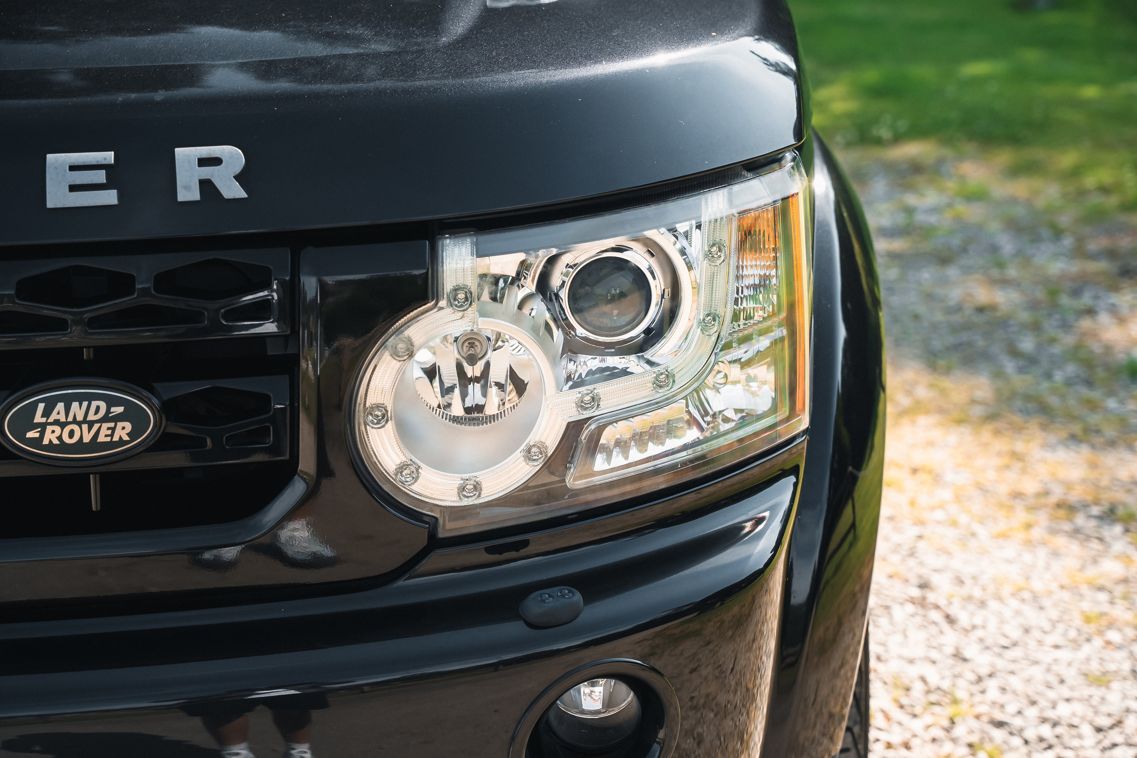 2012 Land Rover Discovery 4 5.0 V8 SE Black