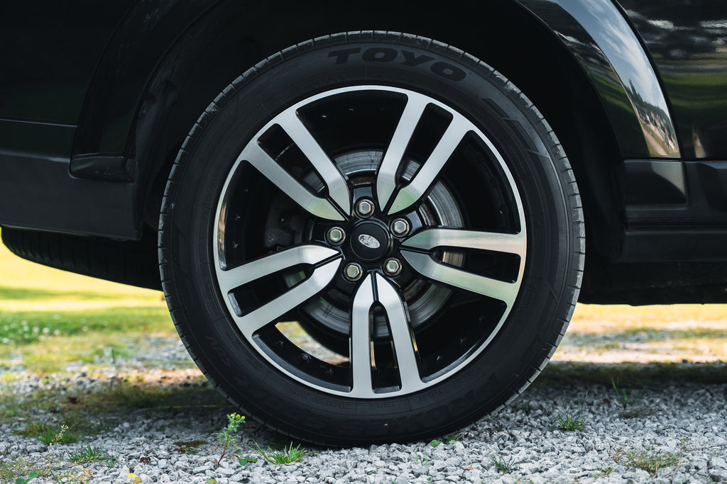 2012 Land Rover Discovery 4 5.0 V8 SE Black