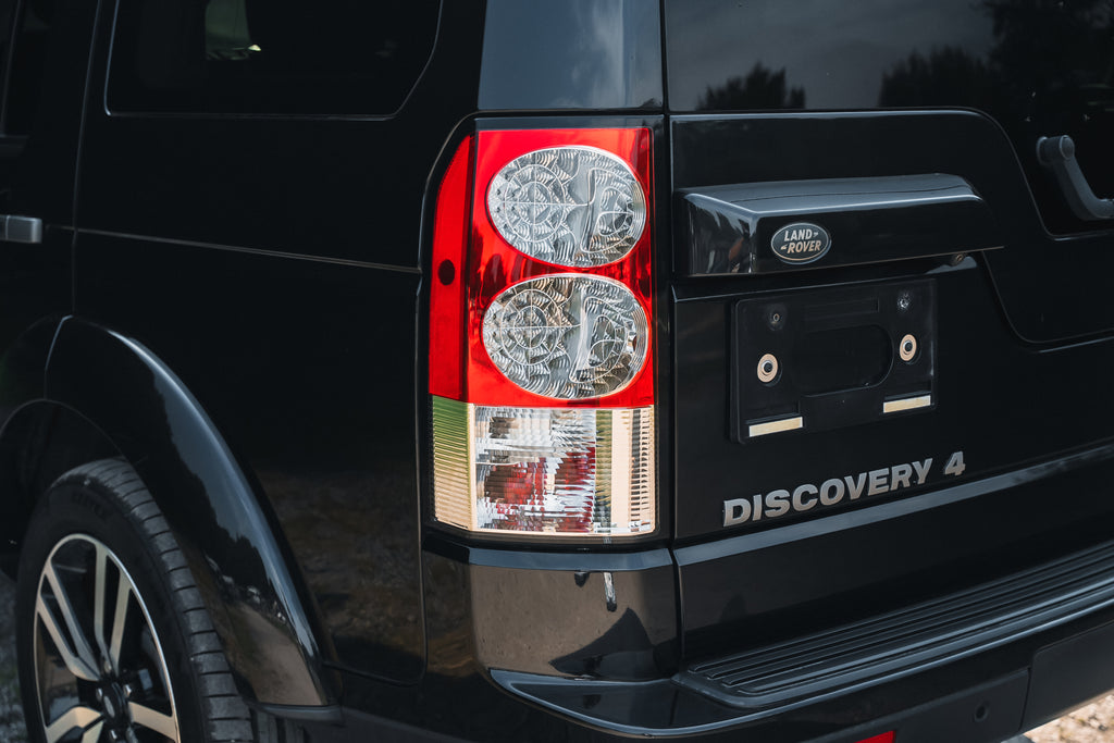 2012 Land Rover Discovery 4 5.0 V8 SE Black
