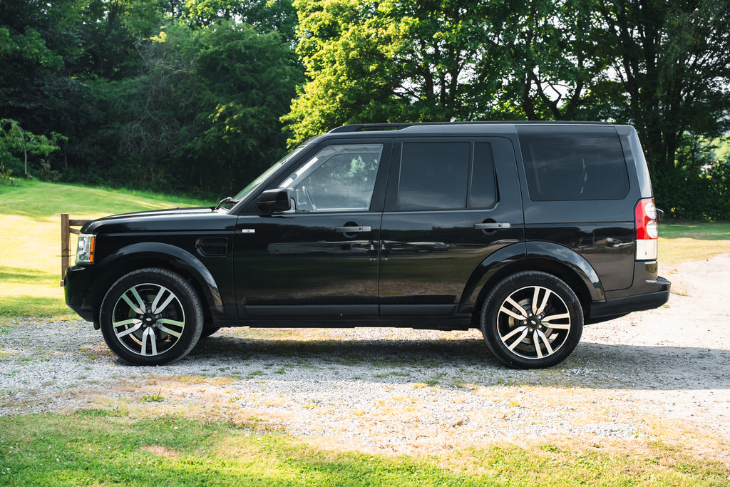 2012 Land Rover Discovery 4 5.0 V8 SE Black
