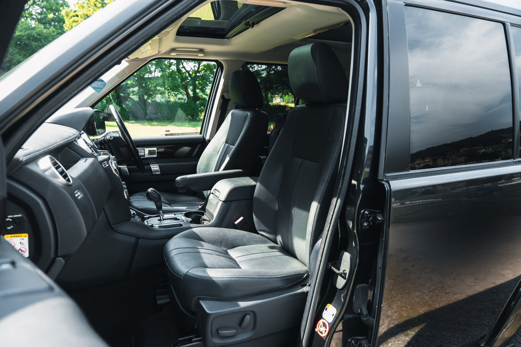 2012 Land Rover Discovery 4 5.0 V8 SE Black