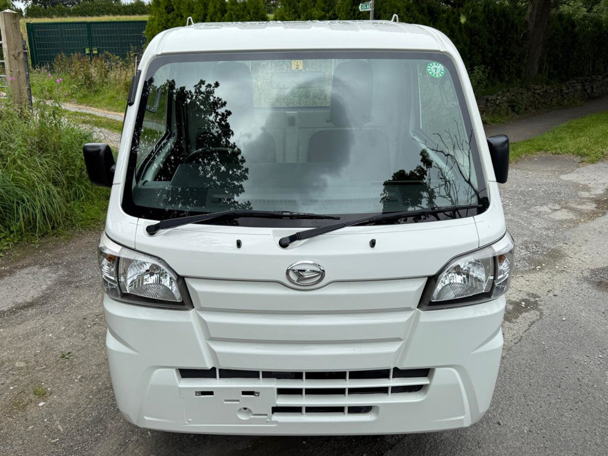 2015 Daihatsu Hijet Pickup 4x4 Manual