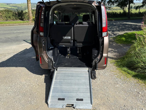 2015 Toyota Noah Welfare