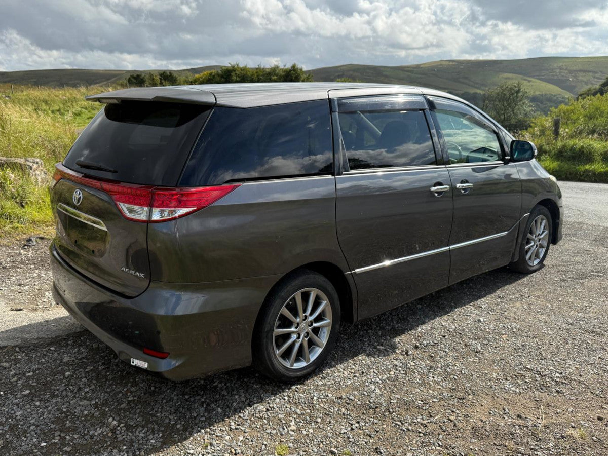 2012 Toyota Estima Aeras 2.4 Auto