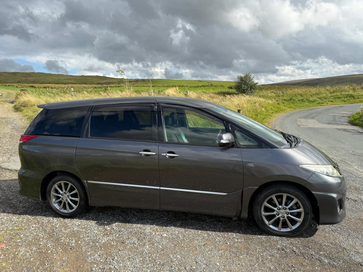 2012 Toyota Estima Aeras 2.4 Auto