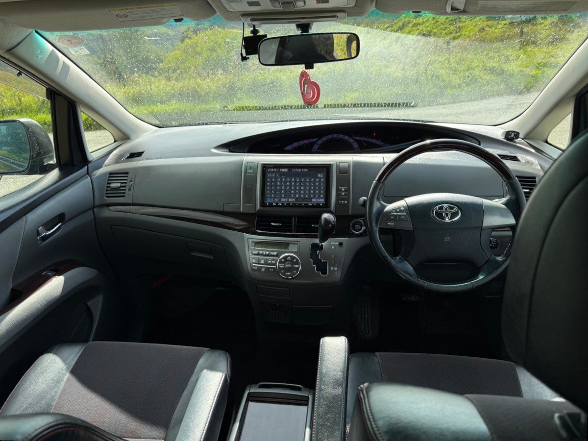 2012 Toyota Estima Aeras 2.4 Auto