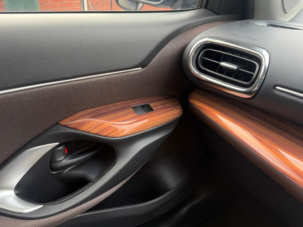 2022 Toyota Yaris Cross Hybrid Blue