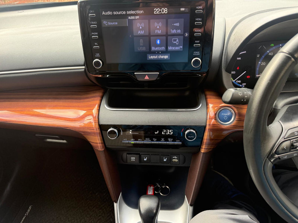 2022 Toyota Yaris Cross Hybrid Blue