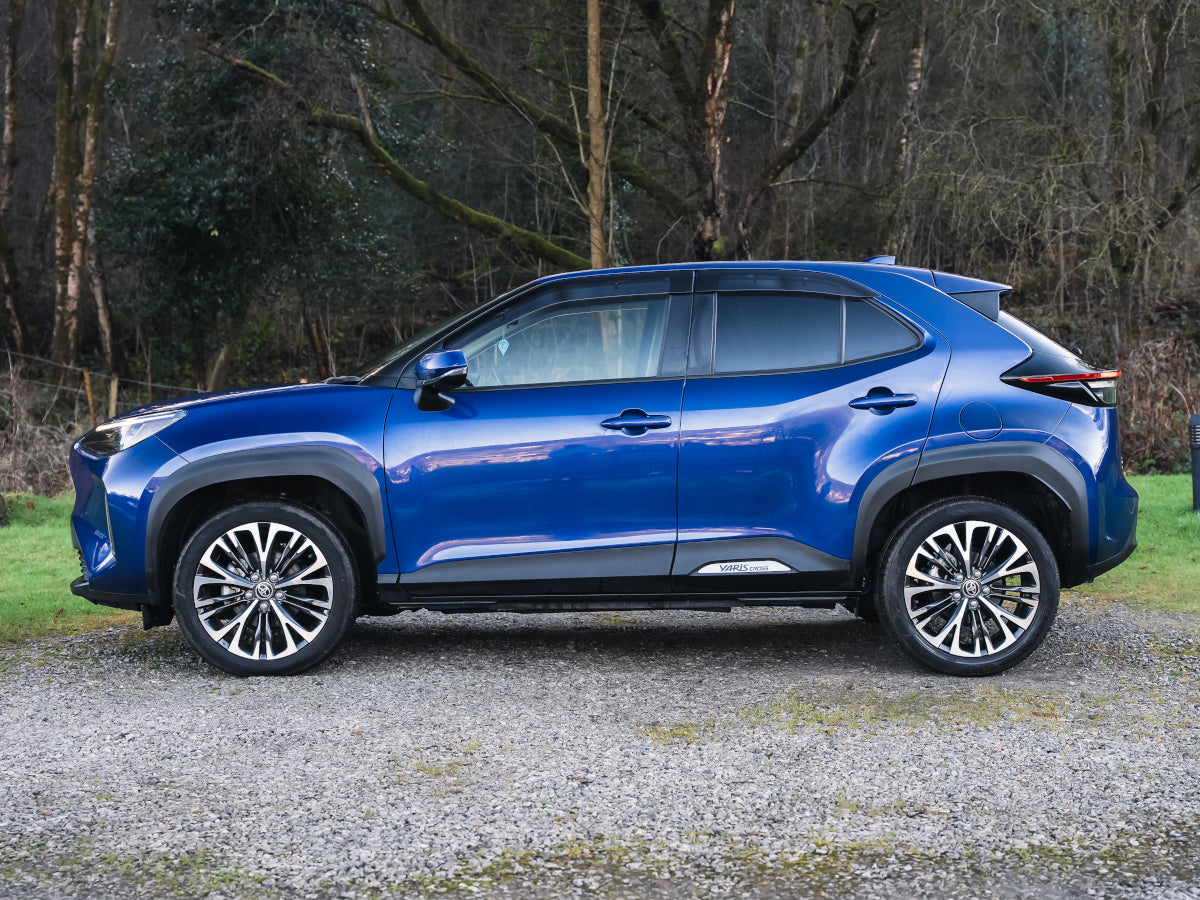 2020 Toyota Yaris Cross Hybrid Blue