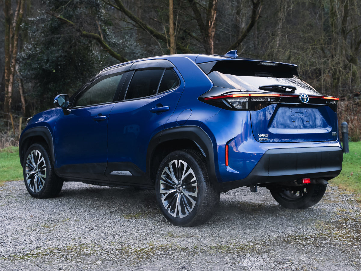 2022 Toyota Yaris Cross Hybrid Blue